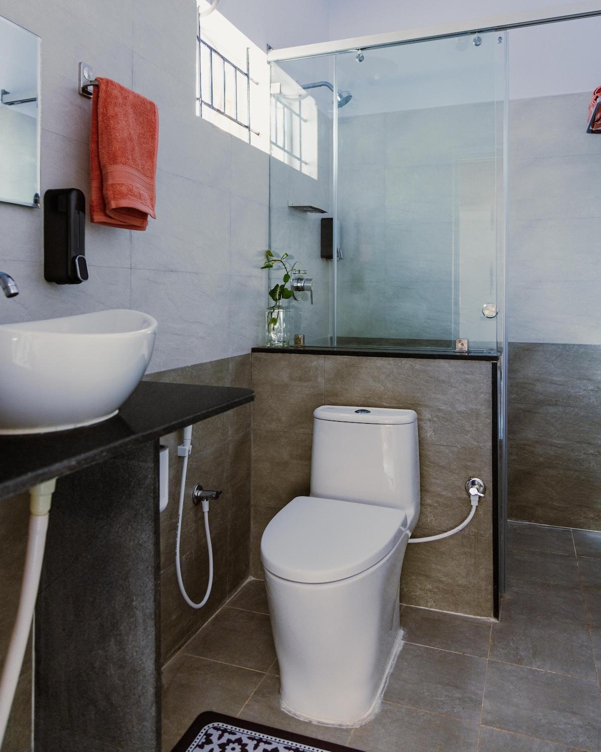 Villa Moonlight Manor- Luxury Escape à Bangalore Extérieur photo