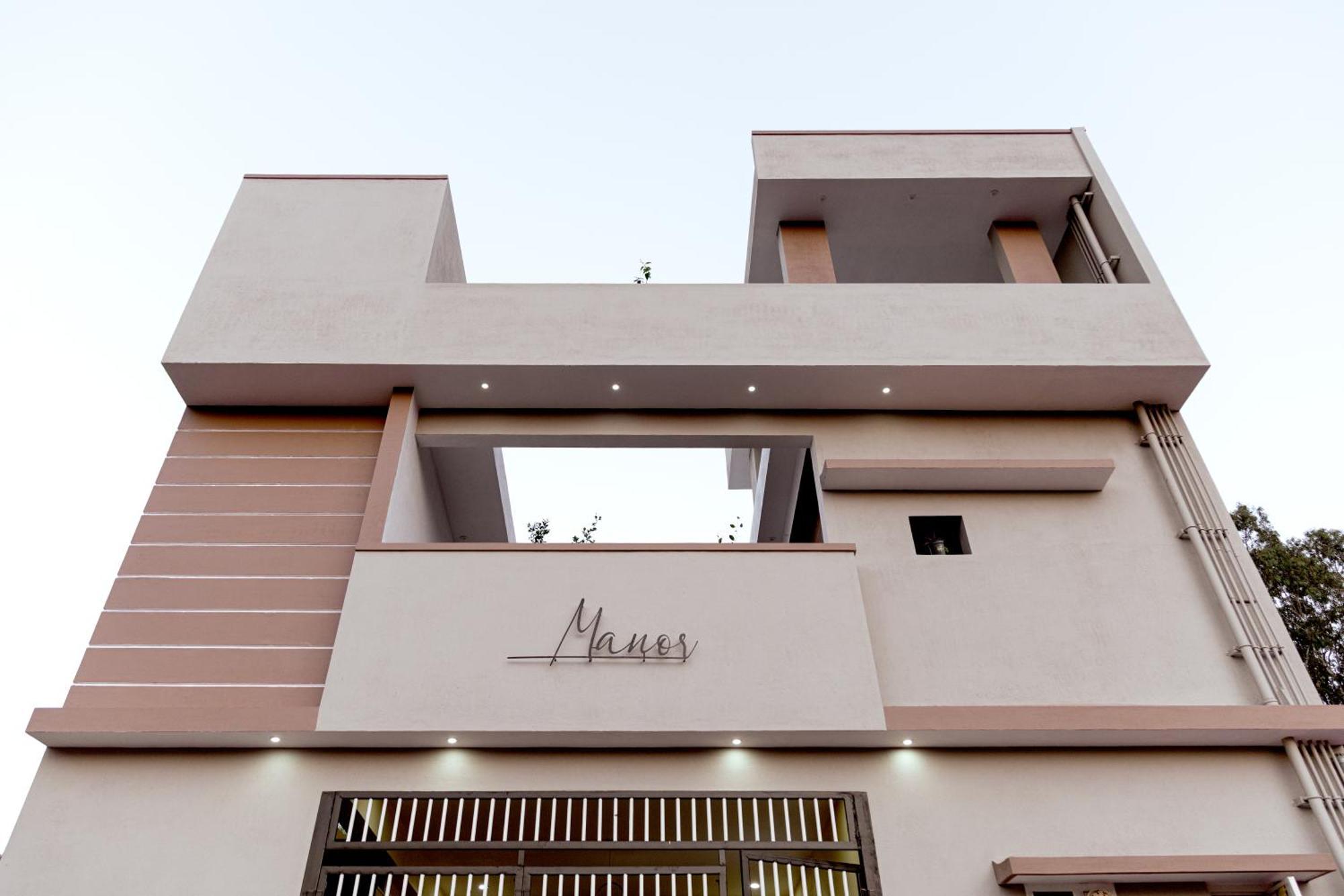 Villa Moonlight Manor- Luxury Escape à Bangalore Extérieur photo